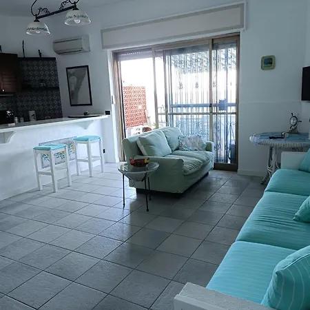 Margarita Apartment Sant'Alessio Siculo