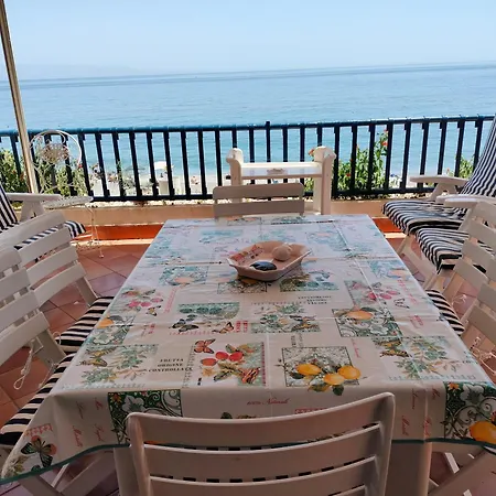 Appartement Margarita SantʼAlessio Siculo